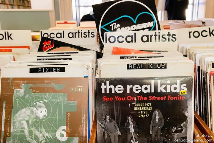 Fenway Rock Walk: Tour Boston's Rock & Roll Past and Present