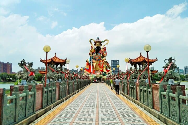 Kaohsiung Shore Excursion: Harbor Highlights, Cijin Island & City Sights