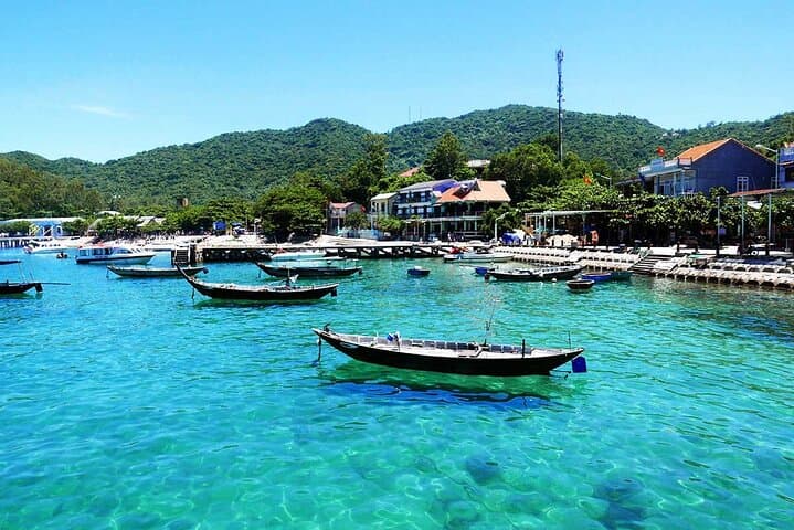 Cham Island Snorkeling Day Trip — Cu Lao Cham Marine Reserve Guide photo 6