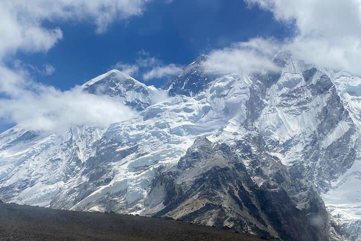 Helicopter Day Tour to Everest Base Camp from Kathmandu: Overfly Kalapathar & Breakfast with a View photo 3