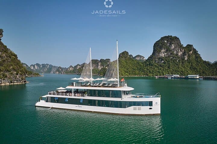 Luxury Day Cruise to Halong Bay & Lan Ha Bay — Premium Day Trip from Hanoi photo 2