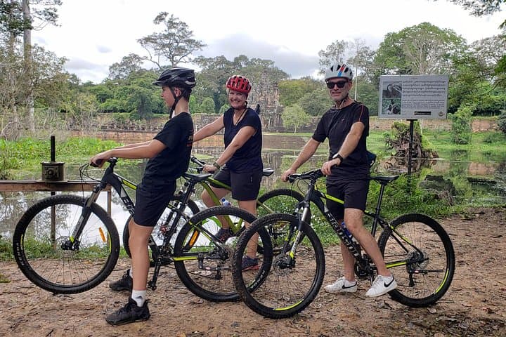 Angkor Jungle Biking: Private Back-Trail Cycling Tour of the Temples photo 2