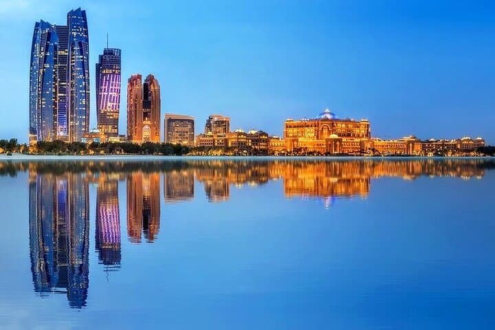Abu Dhabi Full-Day Sightseeing from Dubai: Sheikh Zayed, Qasr Al Watan & Louvre photo 2