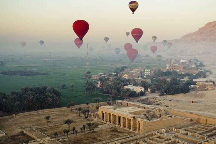 Private Sunrise Hot Air Balloon Over Luxor’s Ancient Thebes photo 5