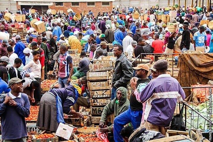 Harare Day-to-Night: Balancing Rocks, Markets & Nightlife Full-Day Tour photo 5