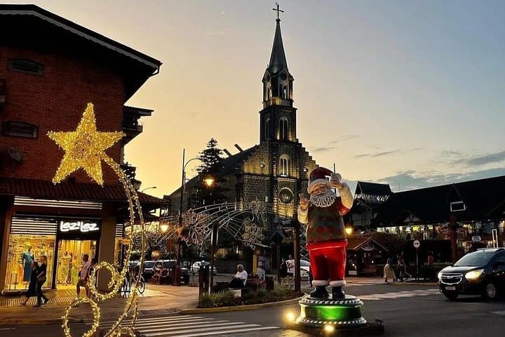 Gramado and Canela Private Day Tour: Lago Negro, Caracol & Castelinho photo 2