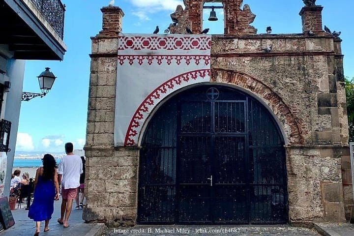 San Juan Ghost Walk: Private 2.5-Hour Evening Tour of Old San Juan photo 3