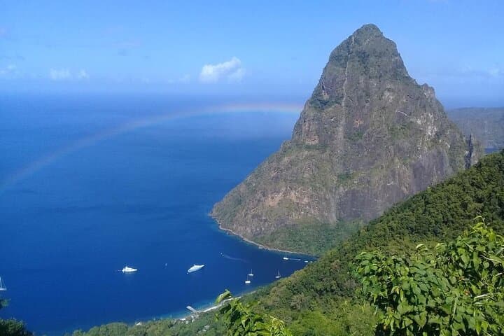 Soufriere Vibes Tour: Pitons, Bean-to-Bar Chocolate & Sulphur Springs Day Trip from Rodney Bay