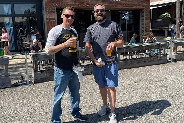 Lively Lansing Scavenger Hunt: Interactive City Quest Through Michigan’s Capital