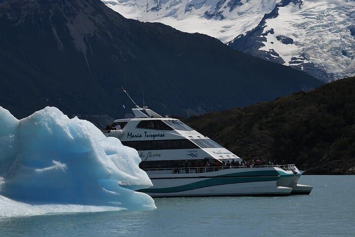 Full-Day Gourmet Glacier Cruise to Upsala and Spegazzini from El Calafate photo 3