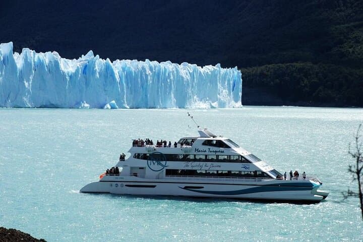 Full-Day Gourmet Glacier Cruise to Upsala and Spegazzini from El Calafate photo 4