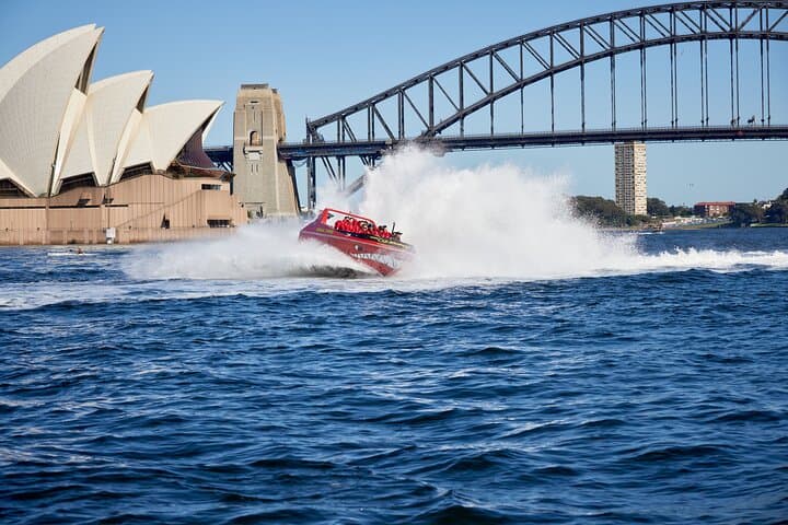 Sydney Harbour Jet Boat Thrill: 30-Minute High-Speed Harbour Ride photo 4