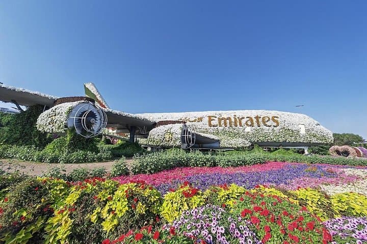 Dubai Miracle Garden & Desert Jet Car Ride: Floral Walk and 30-Minute High-Speed Thrill photo 4