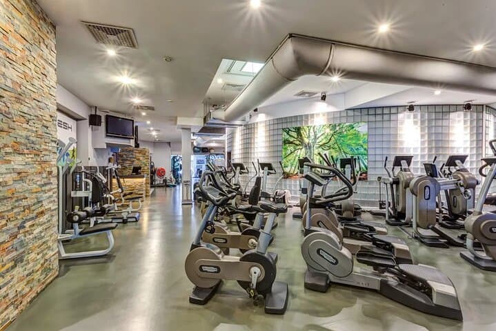 Amsterdam Fitness Pass: Multi-Studio Classes for Travelers