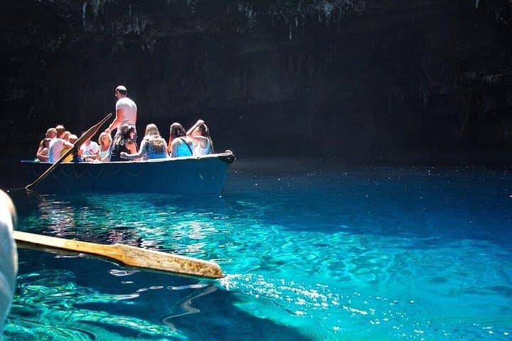 Kefalonia Highlights Day Tour: Robola Winery, Melissani Lake & Fiscardo photo 4