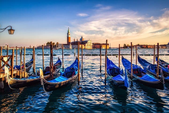 Morning Venice Walk & Gondola Glide — St. Mark's to the Grand Canal photo 2