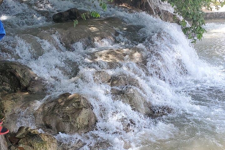 Dunn's River Falls and Martha Brae Bamboo Rafting — Ocho Rios Day Trip from Montego Bay photo 6