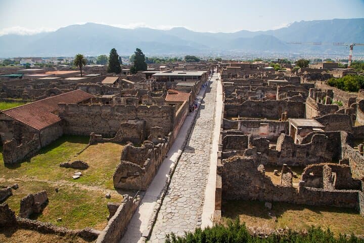 Private Full-Day Pompeii Shore Tour from Naples — Explore the Ruins with a Local Guide photo 4