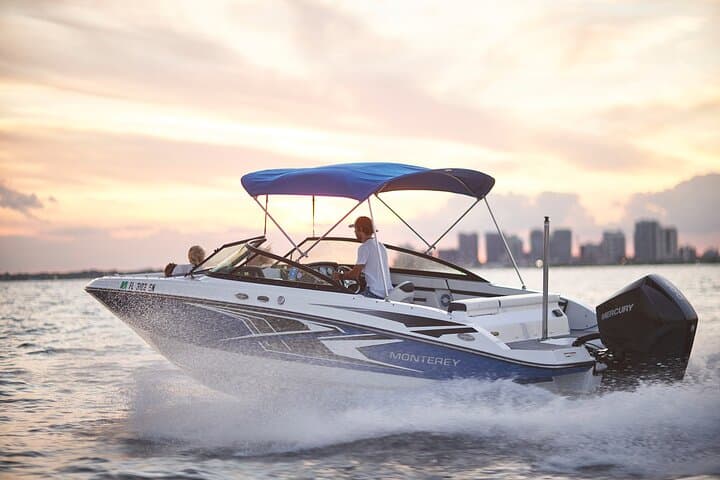 Miami Private Sunset Cruise to No Name Harbour with Champagne photo 6