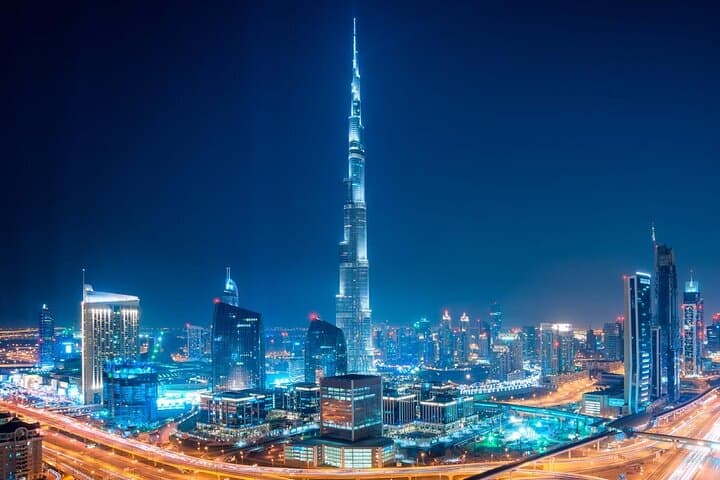 Burj Khalifa 124th-Floor Tickets with 3-Course Lunch or Dinner at Burj Club