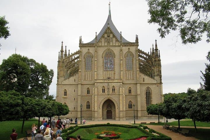 Prague to Kutná Hora Day Trip: Sedlec Ossuary, St. Barbara Cathedral & Český Šternberk photo 3