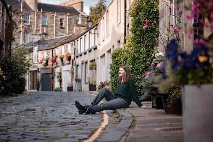 Private Harry Potter Photoshoot in Edinburgh — Portrait Tour of Iconic Locations photo 4