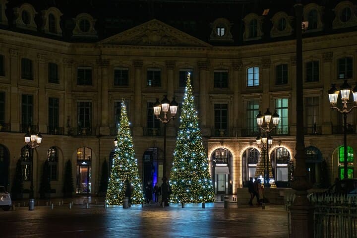 Paris Christmas Lights Walking Tour: Small-Group Evening Experience photo 4