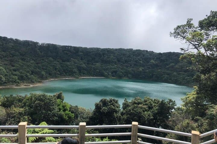 Poás Volcano Tour & Birdwatching — Day Trip from San José photo 2