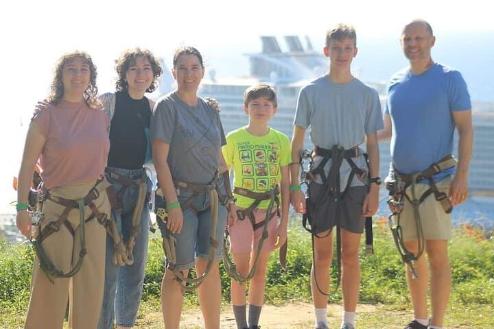 Roatan Zipline Adventure: Monkeys, Sloths & Ocean-View Lines photo 3
