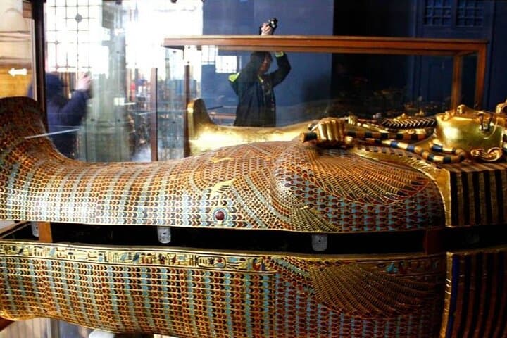 Cairo Day Trip from Sharm el Sheikh — Pyramids, Sphinx & Egyptian Museum by Bus photo 4