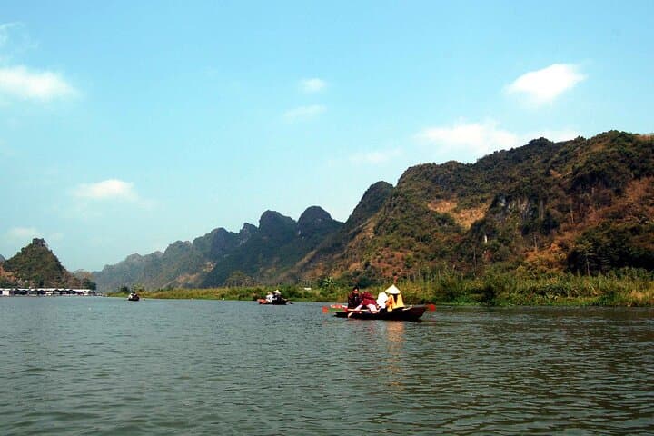 Perfume Pagoda One-Day Tour: Boat Ride, Cave Hike & Thien Tru Pagoda photo 2