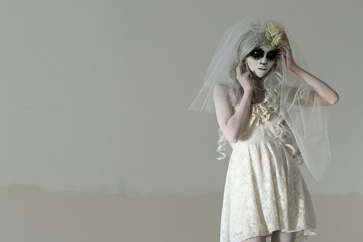 Gothic Wedding Ceremony in Las Vegas — Immersive Chapel with Photos Included photo 3