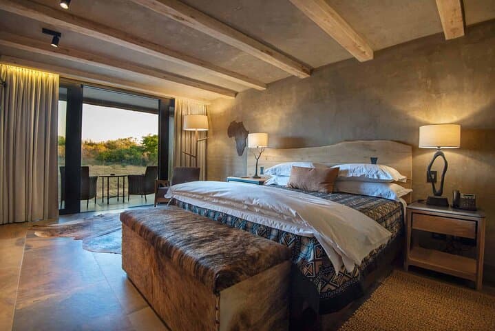 7-Day Luxury Kapama, Kruger & Victoria Falls Safari — Big Five to the Falls photo 3
