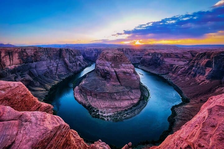 Full-Day Lower Antelope Canyon and Horseshoe Bend Tour from Las Vegas photo 4