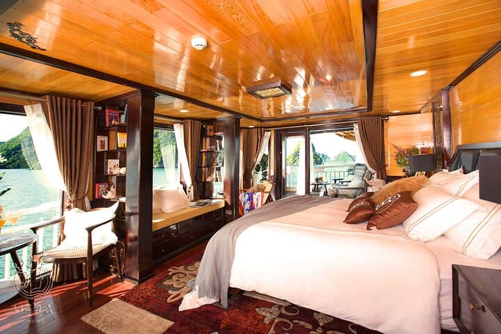Halong Bay Hera Cruise: 2-Day All-Inclusive Luxury Cruise with Kayaking & Caves photo 1