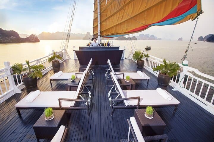 3-Day Hera Cruise: Explore Ha Long & Lan Ha Bay from Hanoi photo 5