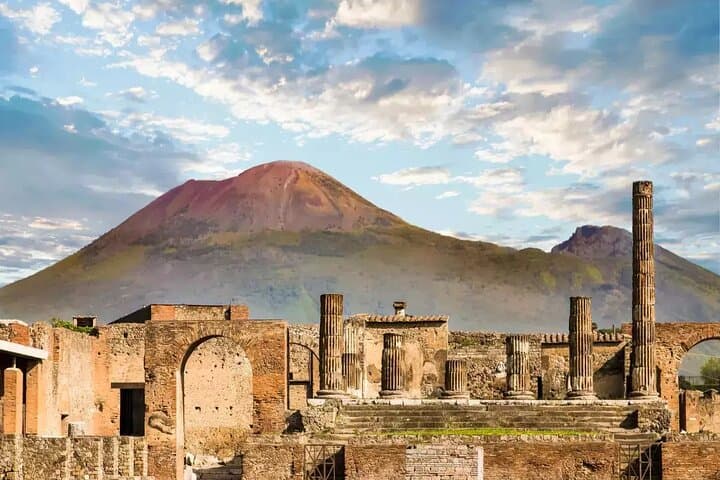 Naples to Amalfi Coast and Pompeii: Private Full-Day Tour with Drive and Ruins photo 4