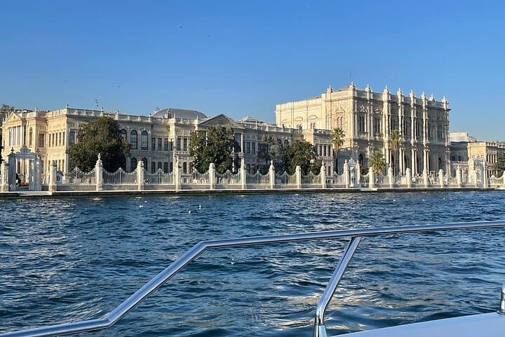 Dolmabahçe Palace Tour and Bosphorus Sunset Cruise — Istanbul Experience photo 5