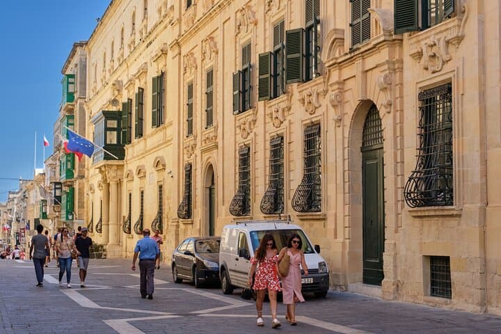 Valletta Psychological Puzzle Walk: Self-Guided City Puzzle & Ghost Game