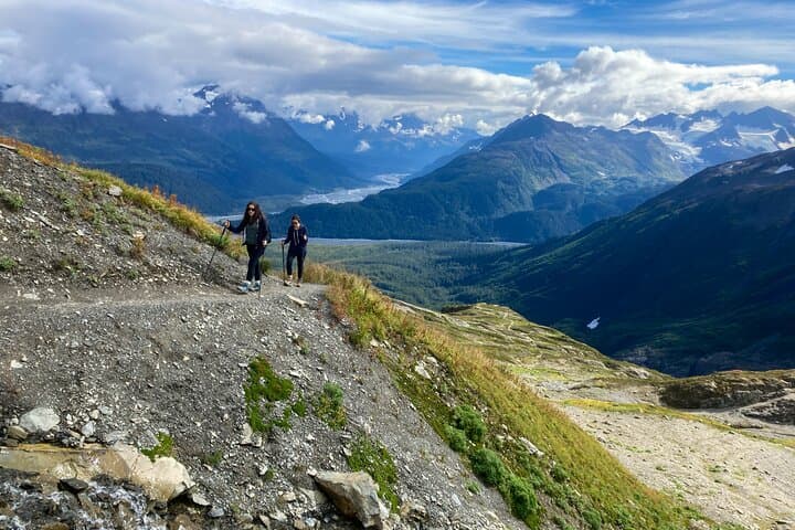 Conquering Alaska’s Harding Icefield Trail: An Immersive Wilderness Hiking Experience photo 3