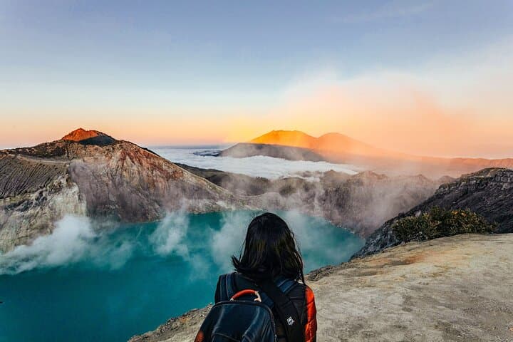 3-Day Private Tour: Mount Bromo Sunrise & Kawah Ijen Blue Fire Experience photo 4