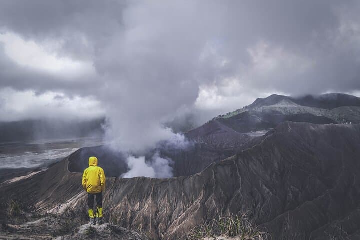 3-Day Private Tour: Mount Bromo Sunrise & Kawah Ijen Blue Fire Experience photo 5