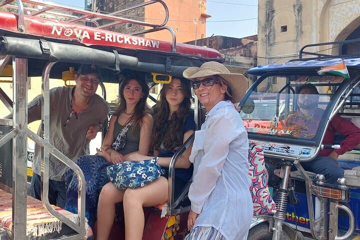 Jaipur by Dawn: Morning E‑Rickshaw & Walking Cultural Tour photo 5