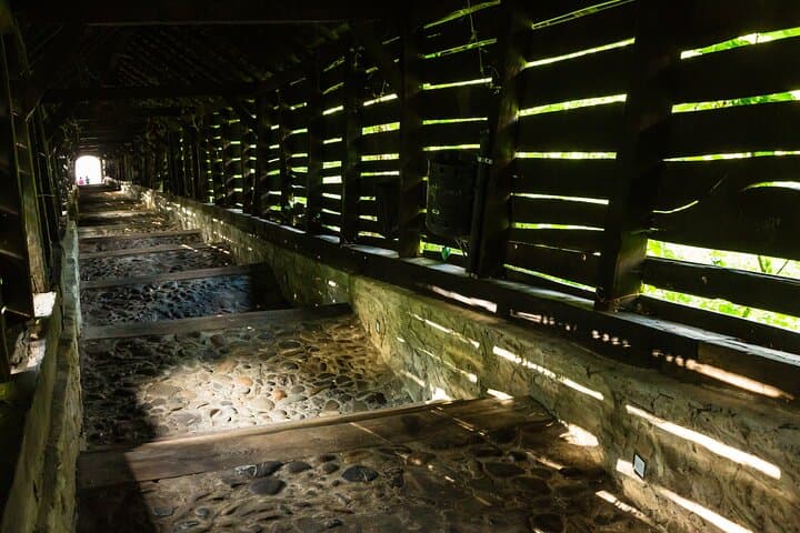 Sighisoara Fortress Puzzle Quest — Interactive City Exploration Game photo 5