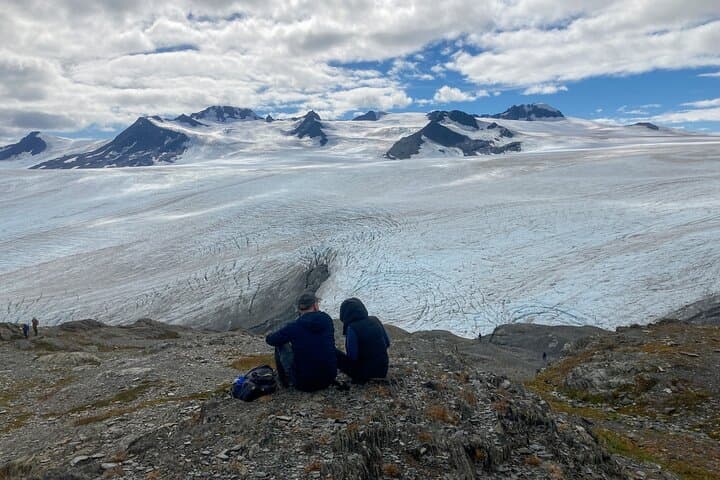 Conquering Alaska’s Harding Icefield Trail: An Immersive Wilderness Hiking Experience photo 4