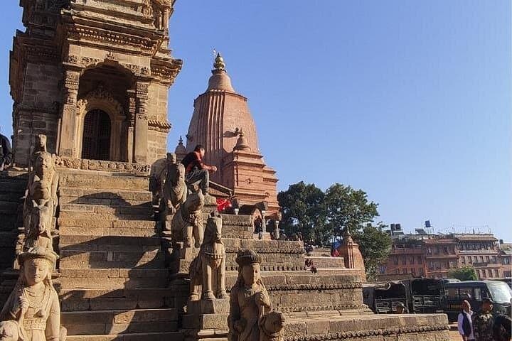 Kathmandu Valley Day Trip: Bhaktapur Durbar Square & Nagarkot Sunrise Views photo 2
