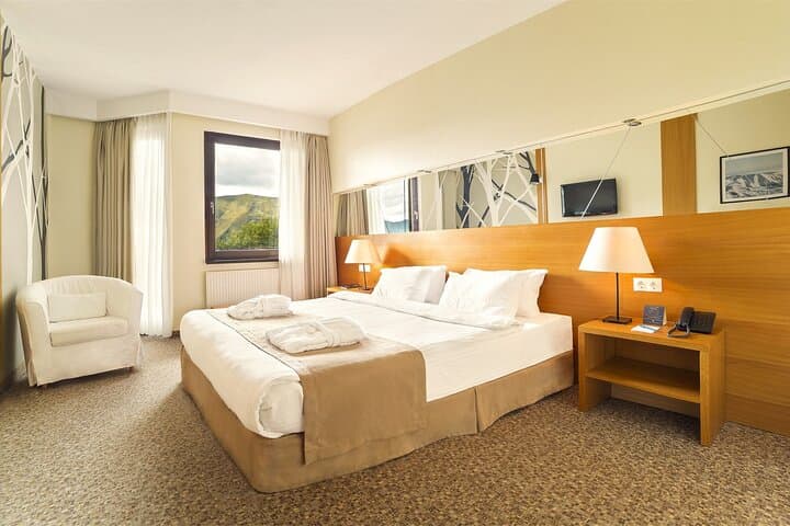 Gudauri Ski Holiday Packages — All-Inclusive Ski-In Ski-Out Winter Getaways photo 4