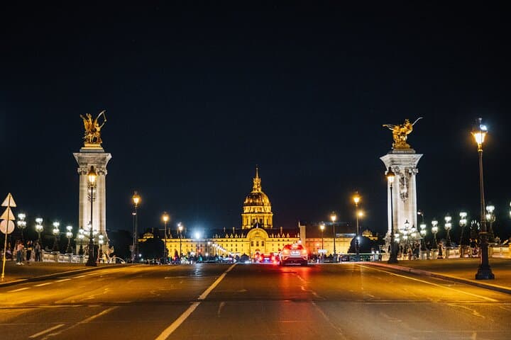 Paris by 2CV: Private One-Hour Night Tour in a Classic Citroën photo 5