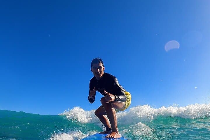 Waikiki 2-Hour Private Surf Lesson with Pro Instructor photo 3