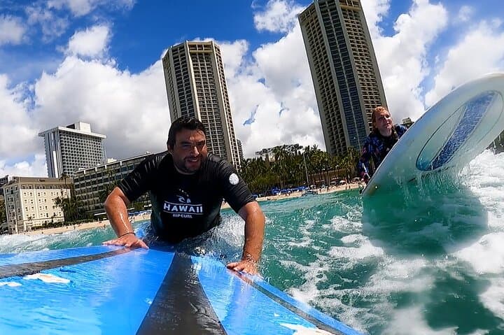Waikiki 2-Hour Private Surf Lesson with Pro Instructor photo 4